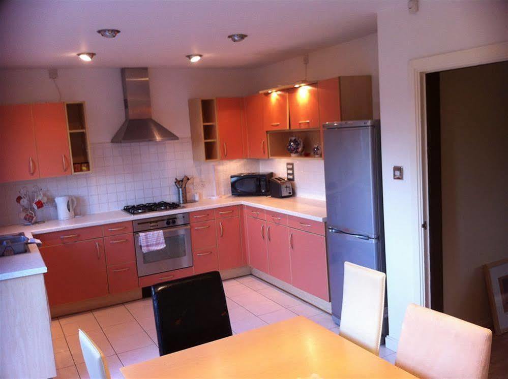 Tiger Bay House Apartment Cardiff Exterior photo